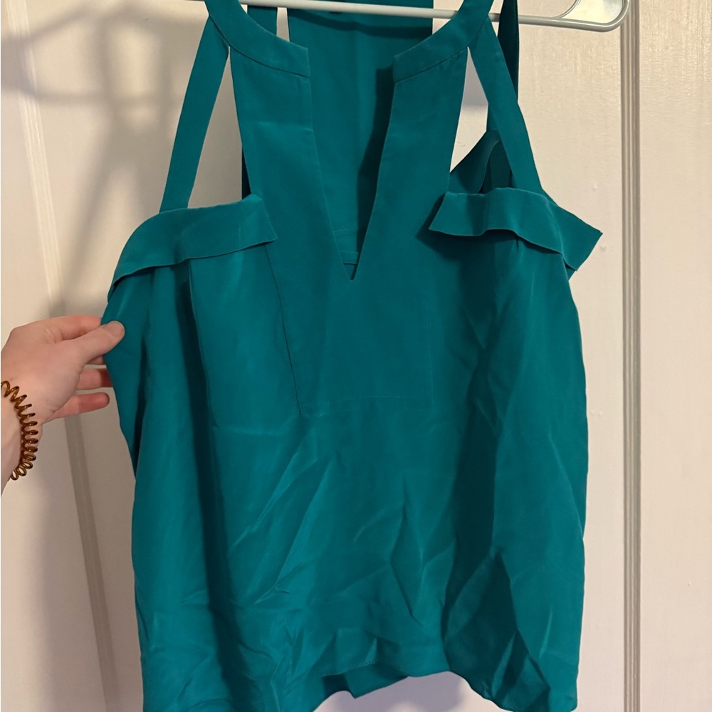 BCBGMaxAzria Green Asymmetrical Sleeveless Tank Top